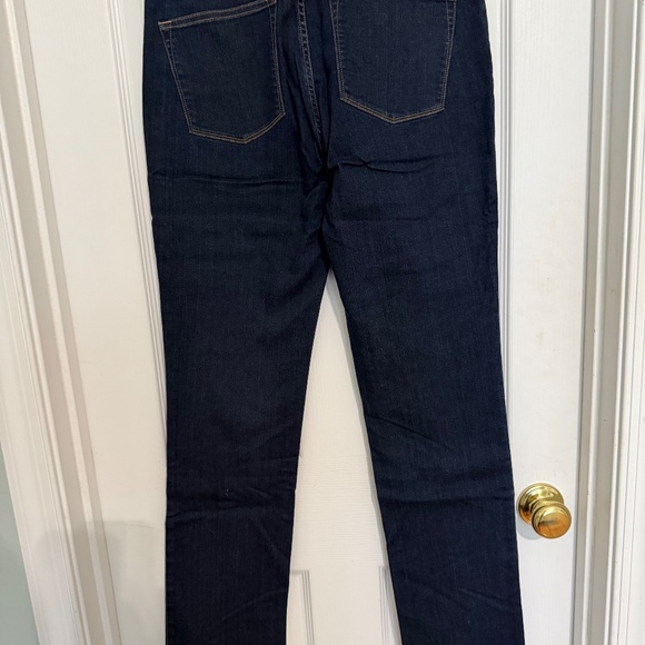 Lauren Ralph Lauren Modern Straight Curvy Jean, size 6 - Picture 3 of 4